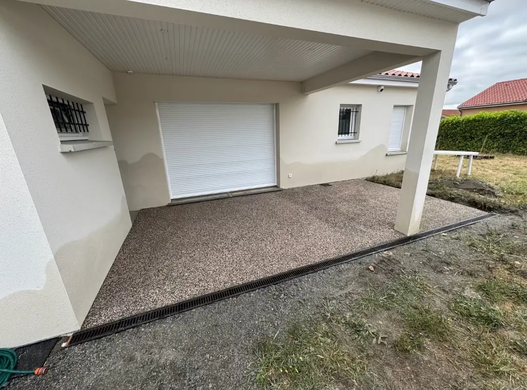 Terrasse Béton Drainant à Saint bonnet pres riom
