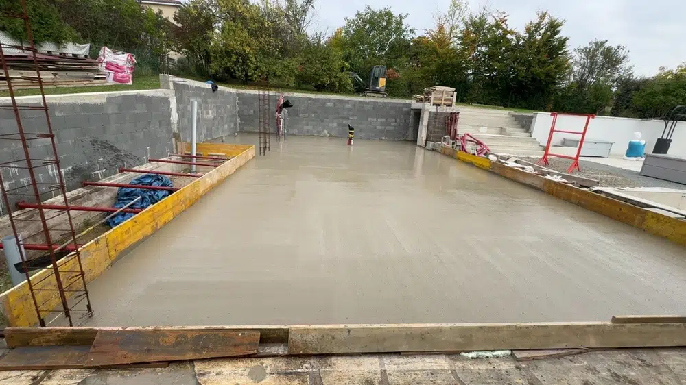 Dalle de béton à Veyre monton