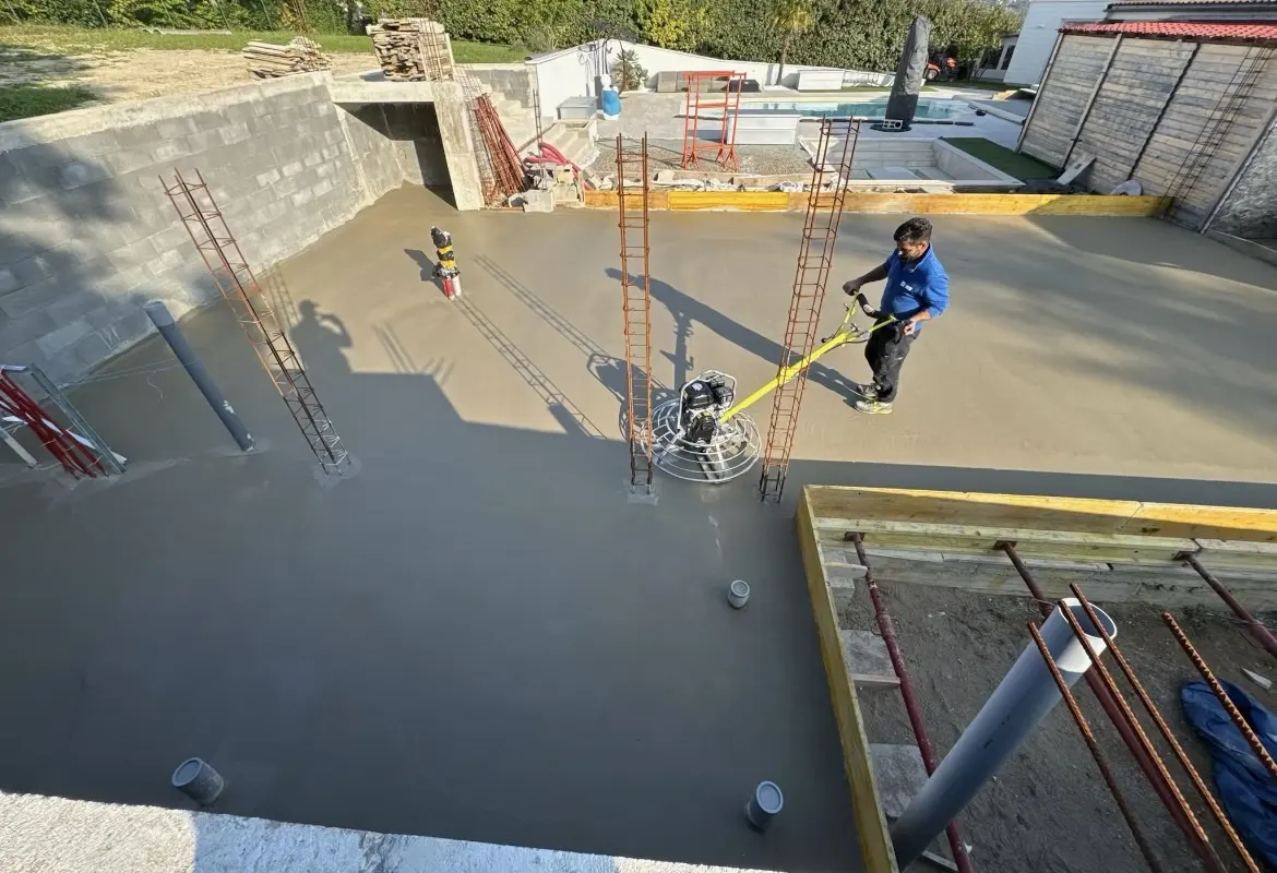 Dalle de béton à Veyre monton