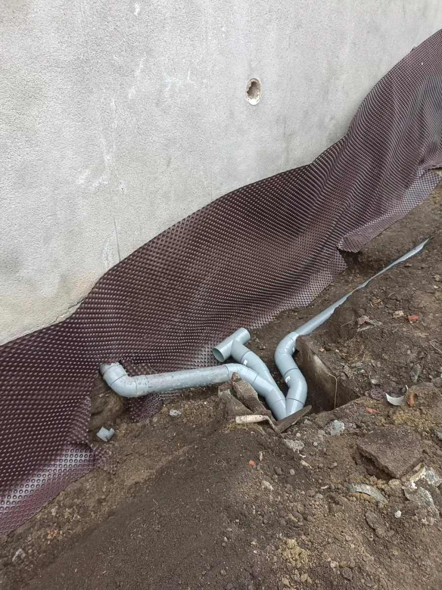 Création en cours d’un aménagement extérieur à Clermont-Ferrand