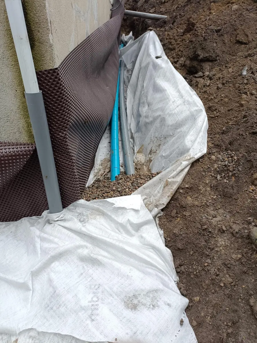 Création en cours d’un aménagement extérieur à Clermont-Ferrand