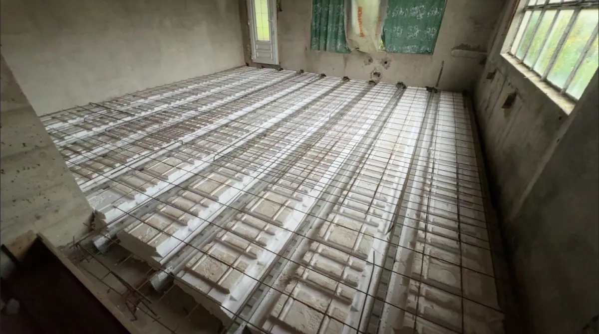Création d’une dalle béton intérieure